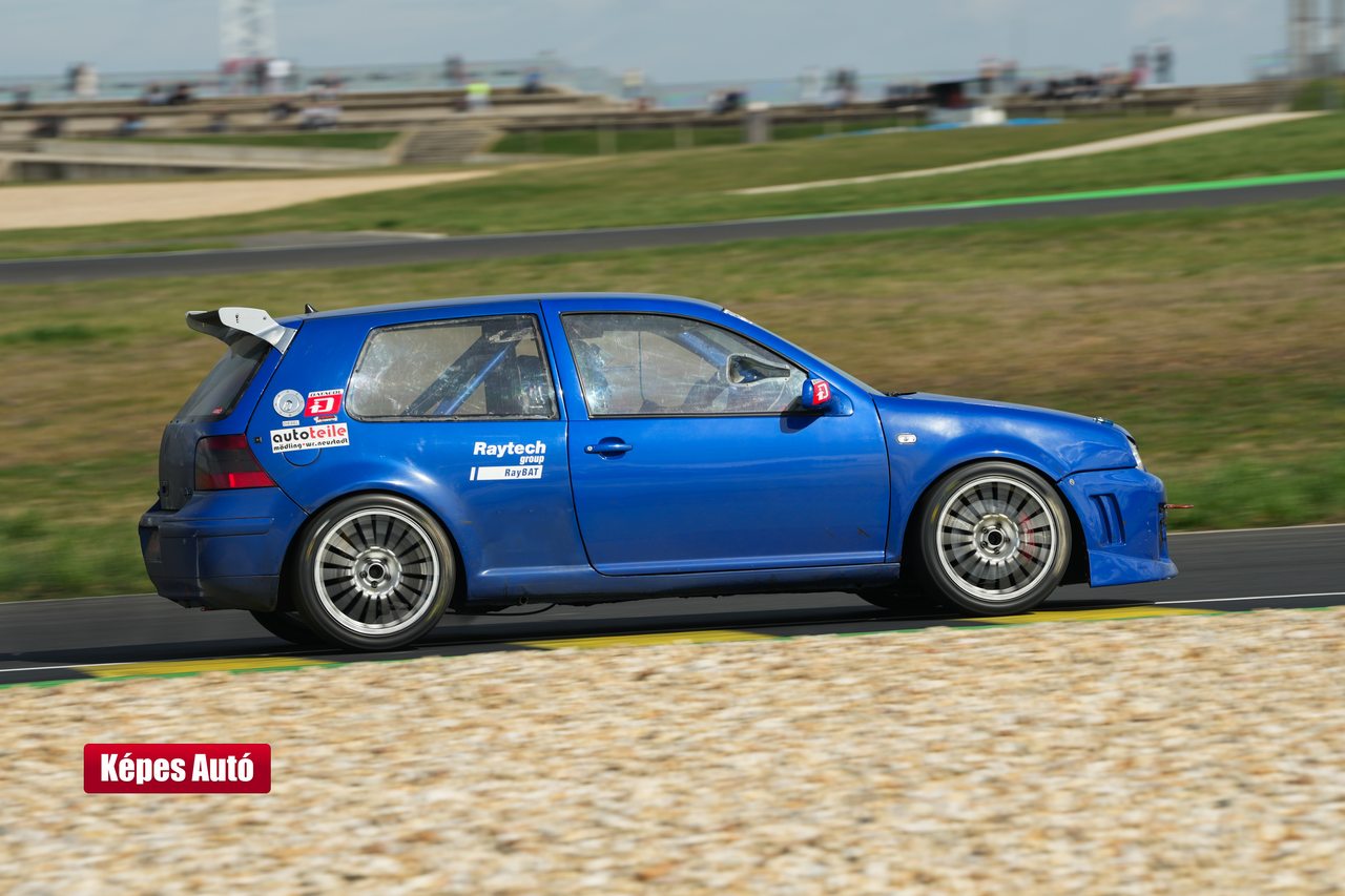 Grafico BMW MEET - Pannónia-ring #354