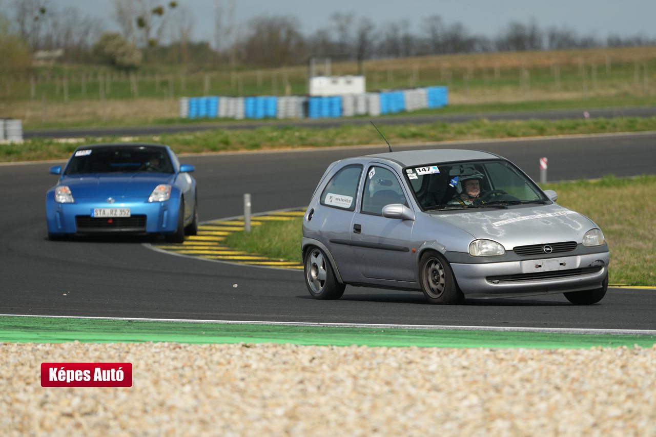 Grafico BMW MEET - Pannónia-ring #100