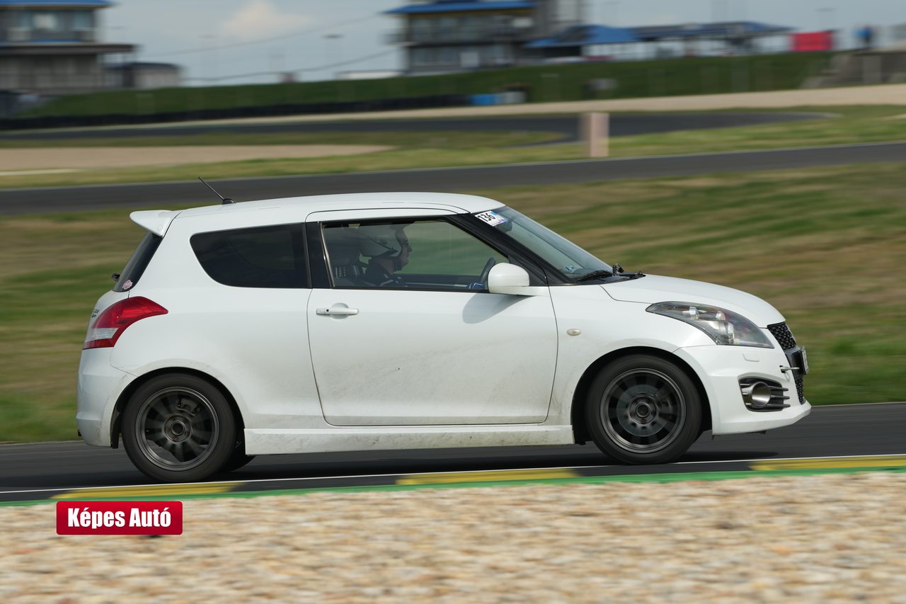 Grafico BMW MEET - Pannónia-ring #143