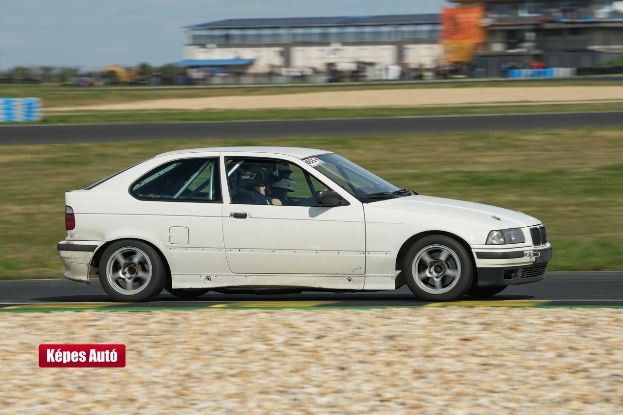 Grafico BMW MEET - Pannónia-ring #356