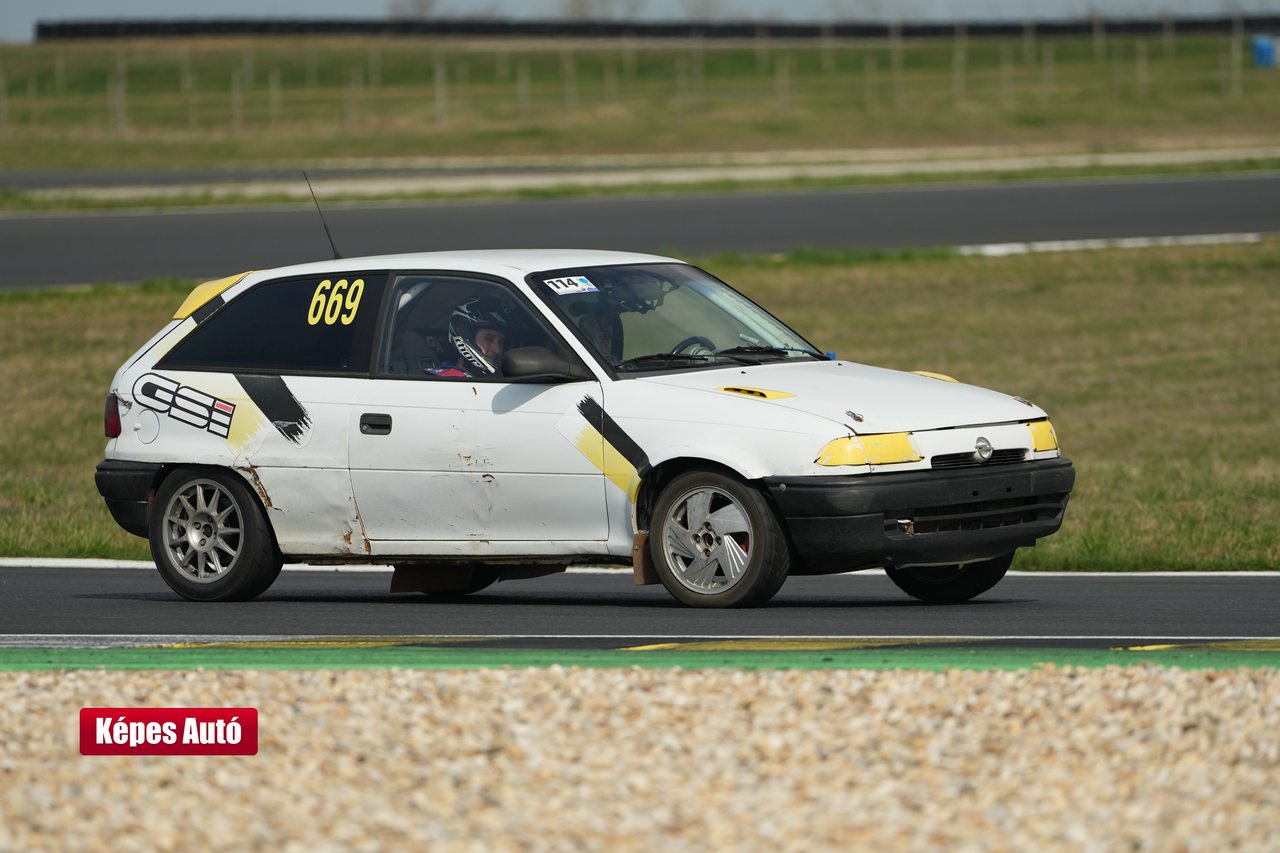 Grafico BMW MEET - Pannónia-ring #212