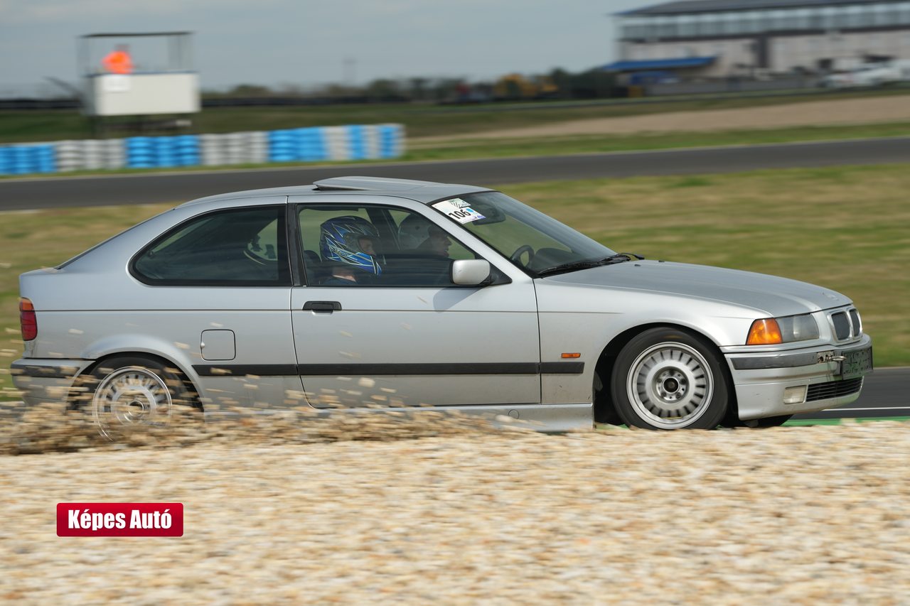 Grafico BMW MEET - Pannónia-ring #147