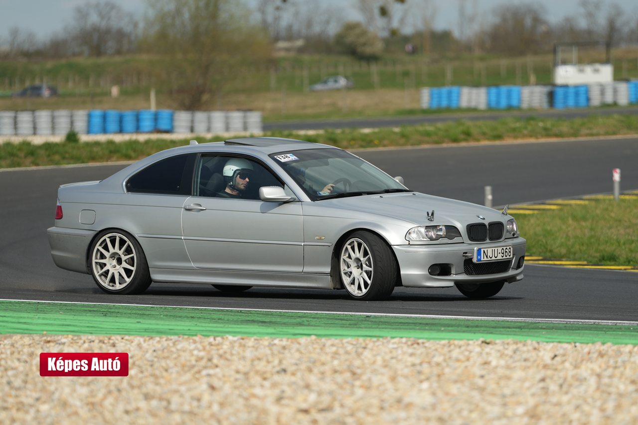 Grafico BMW MEET - Pannónia-ring #240