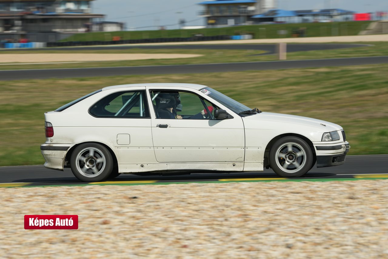 Grafico BMW MEET - Pannónia-ring #357