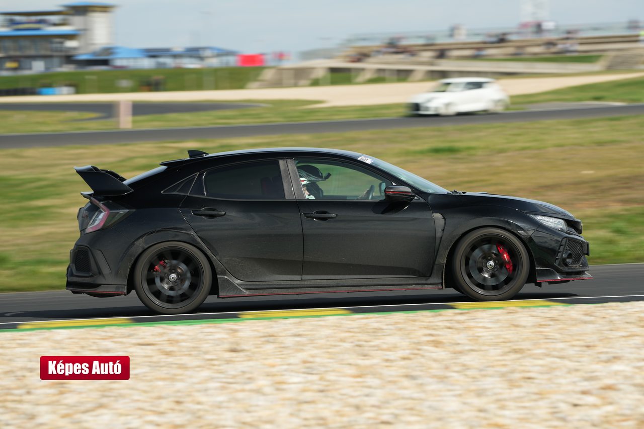 Grafico BMW MEET - Pannónia-ring #337