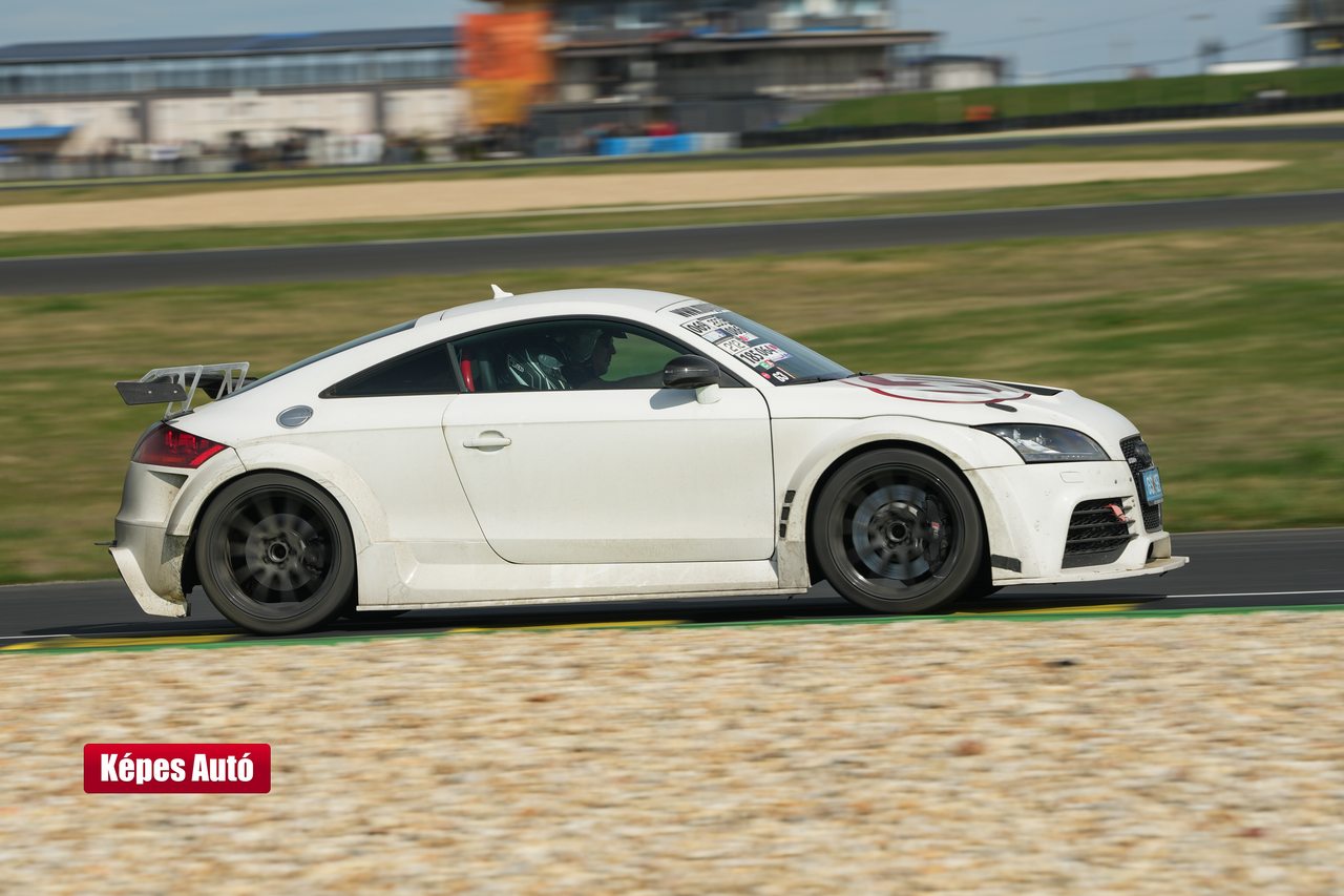 Grafico BMW MEET - Pannónia-ring #350