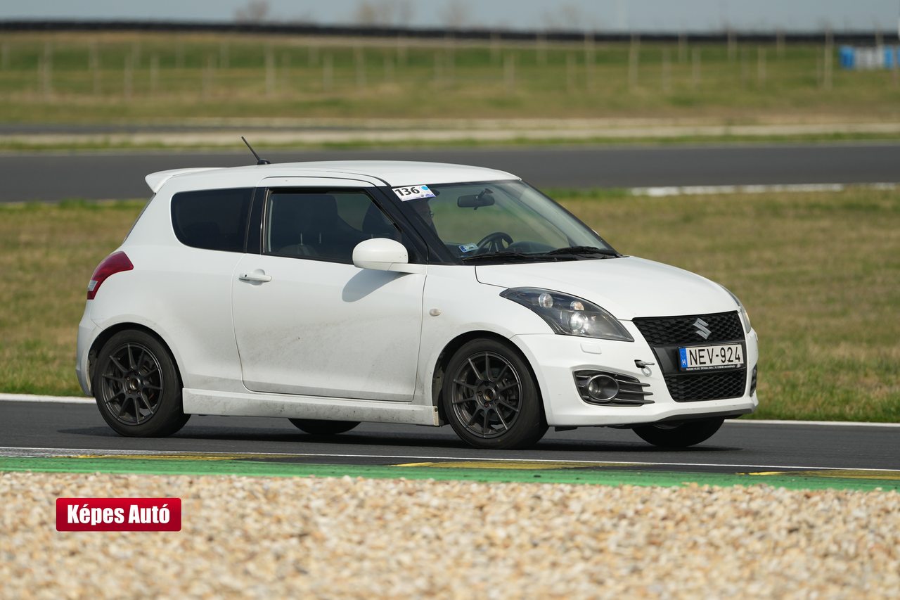 Grafico BMW MEET - Pannónia-ring #213