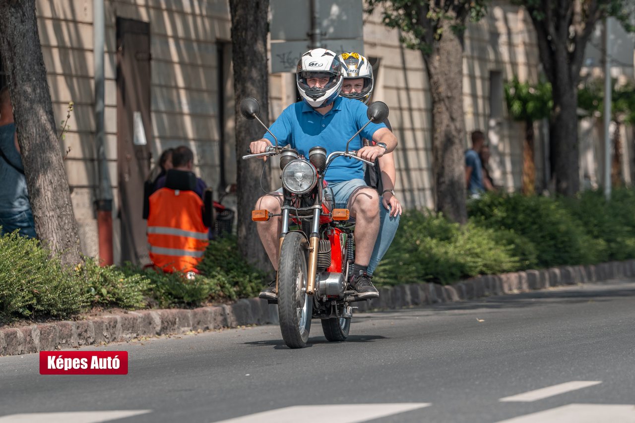 Veterán Piknik - Sárvár #275