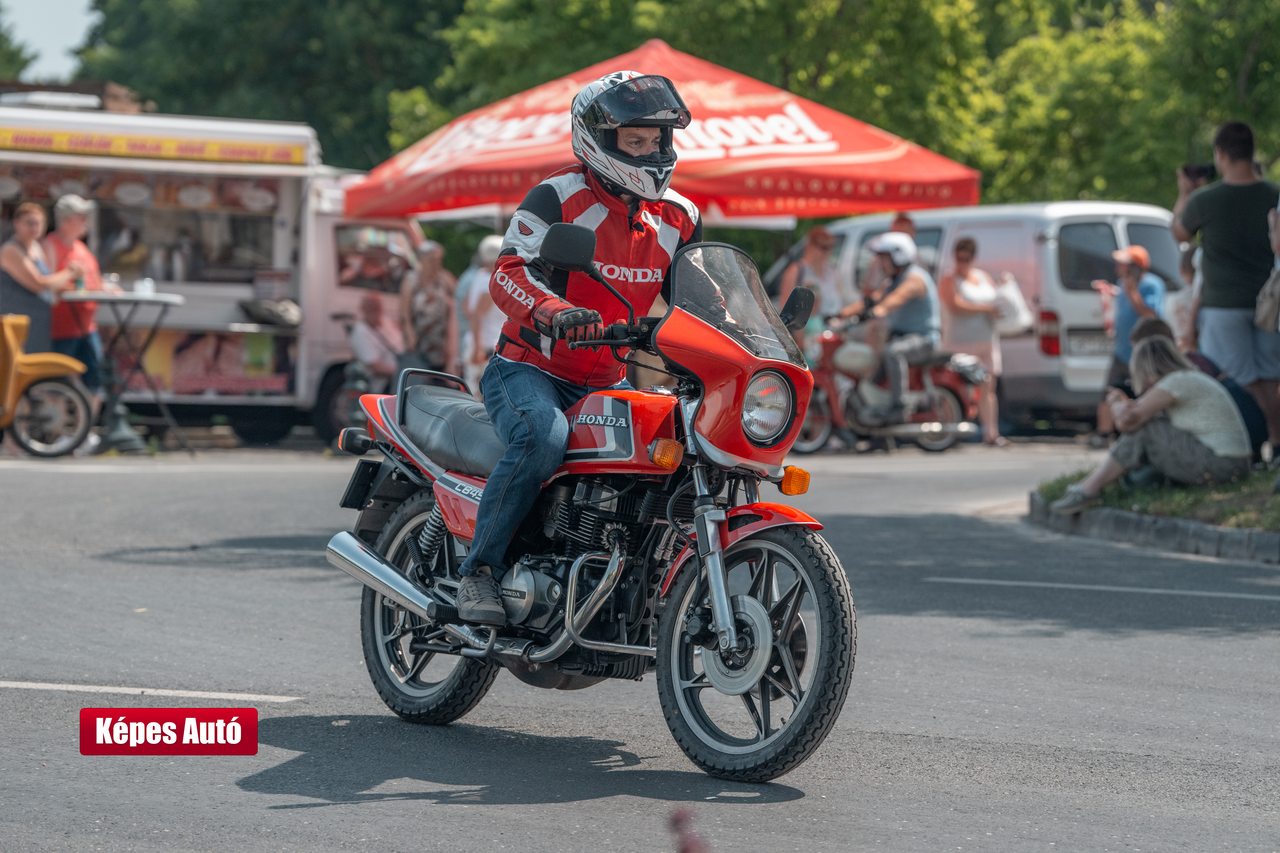 Veterán Piknik - Sárvár #237