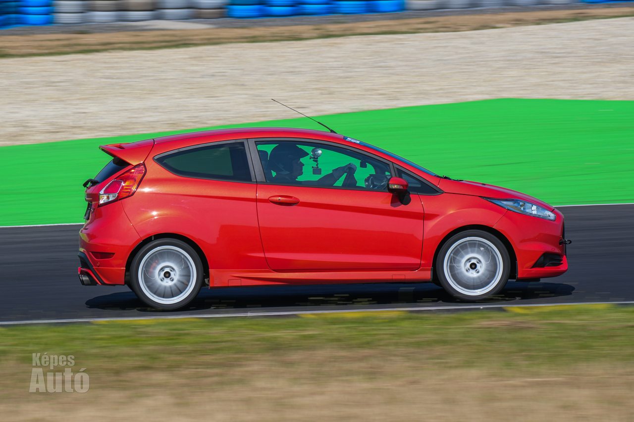 Pályaautózás - Pannónia-ring #76