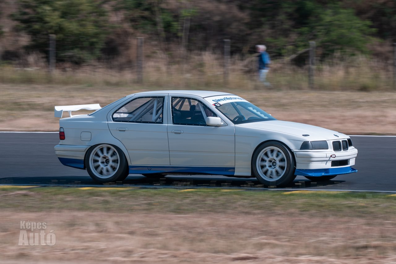 Pályaautózás - Pannónia-ring #27