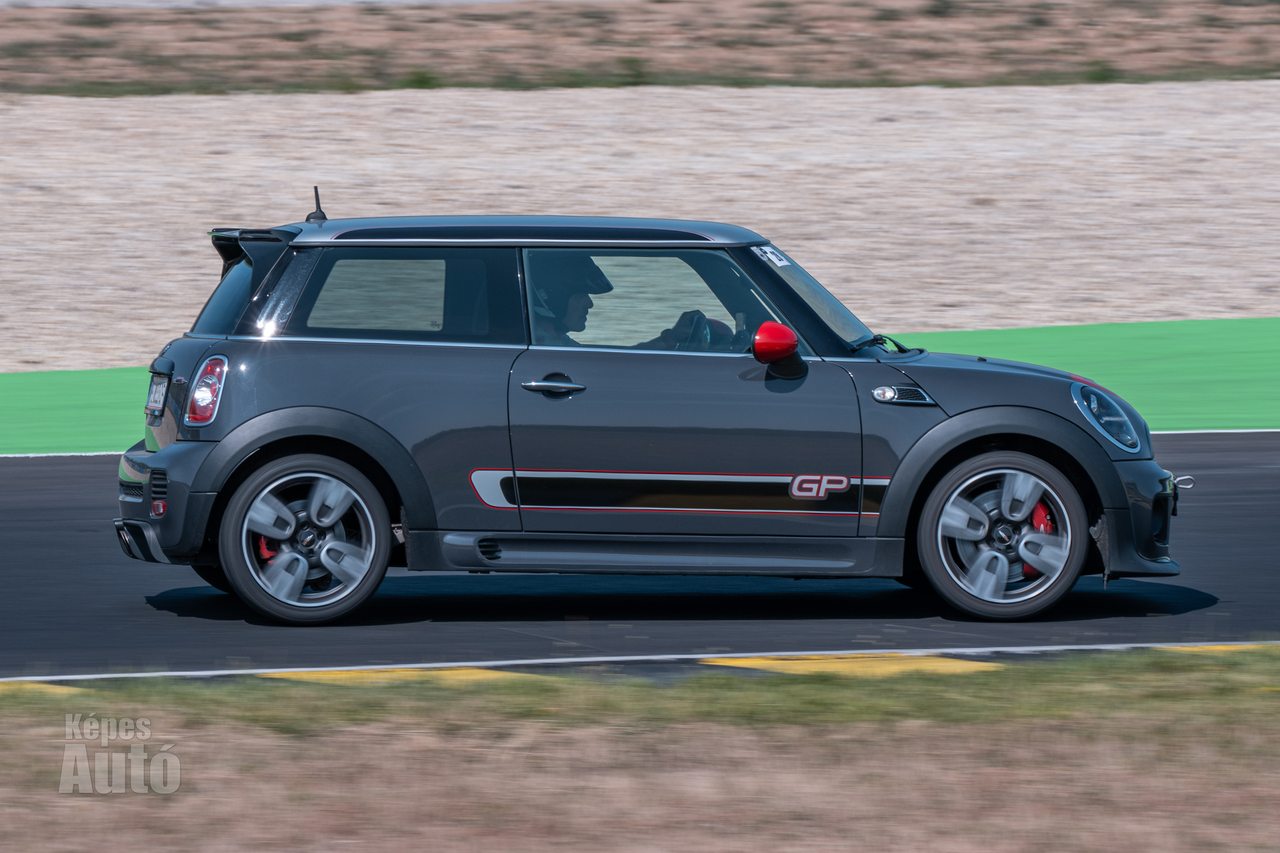 Pályaautózás - Pannónia-ring #67