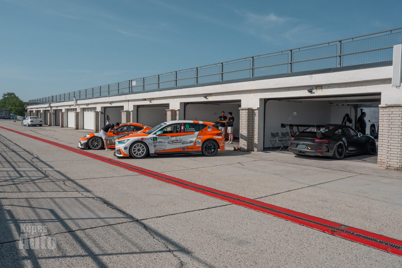 Pályaautózás - Pannónia-ring #6